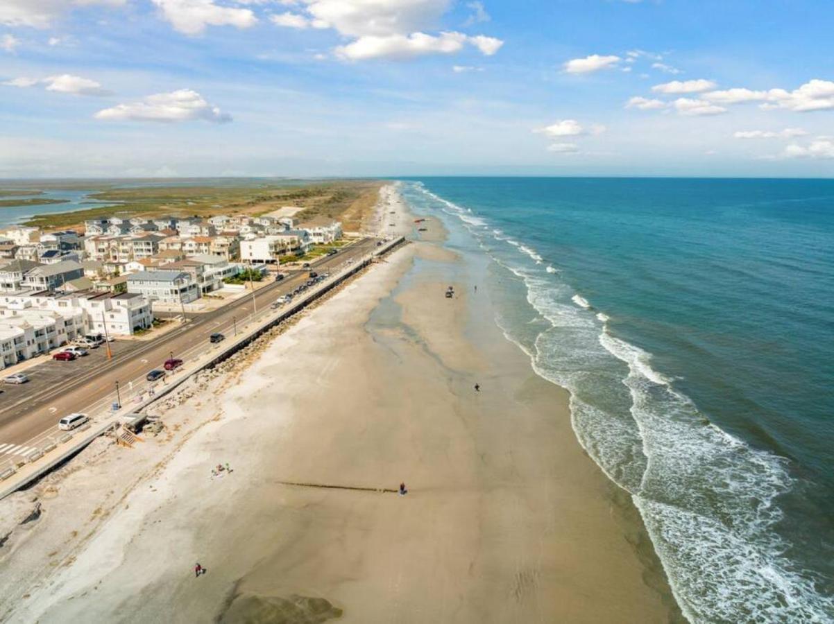 Holiday home Steps To Updated Bouchee Beachy Deck Parking Brigantine